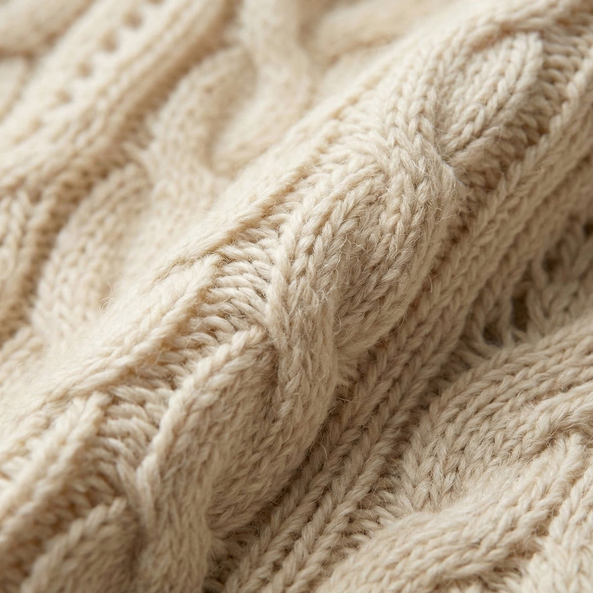 Women's Cable-Knit Turtleneck Wool Knitwear Jumper
