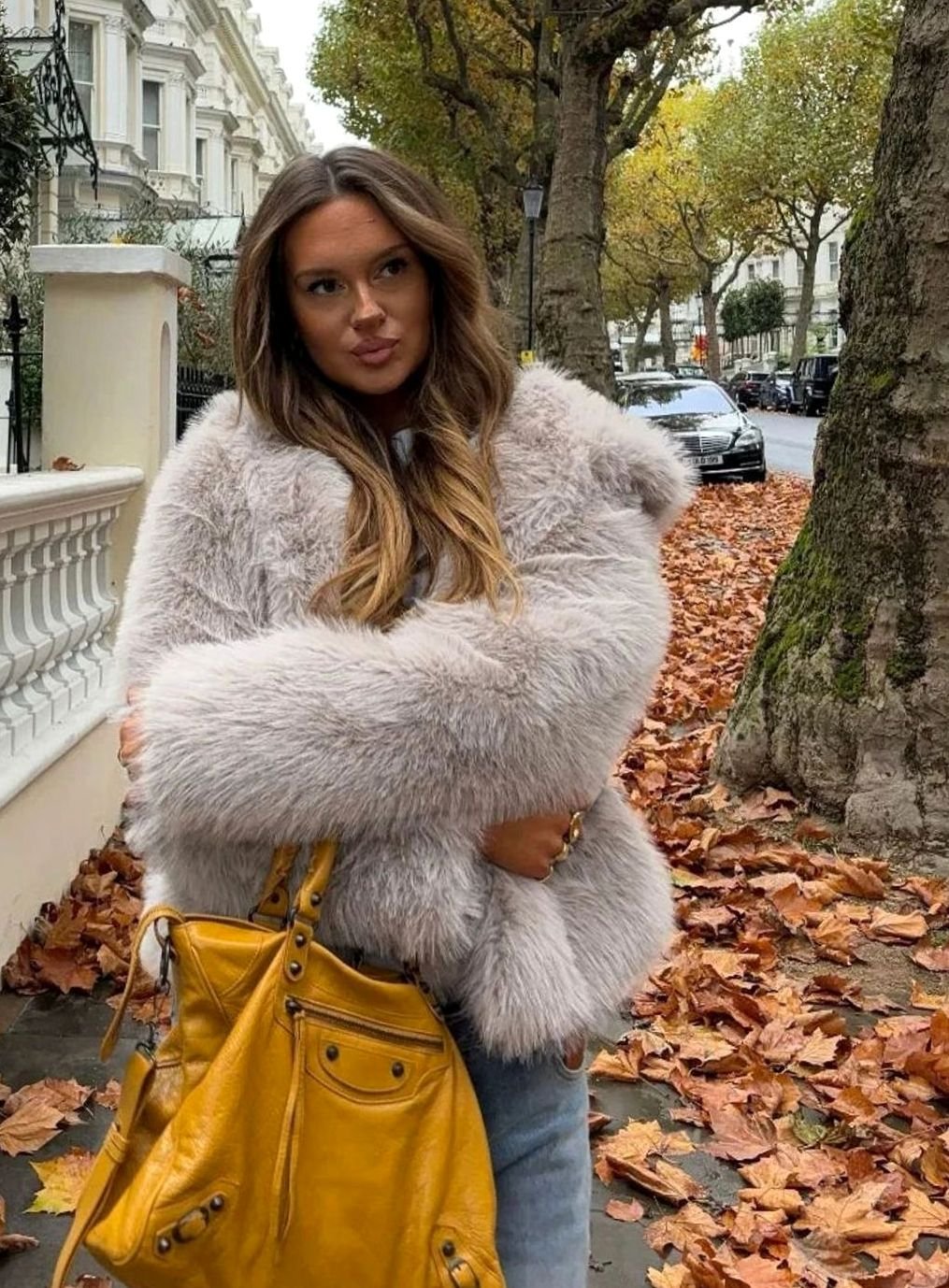 Women's Chic Shaggy Faux Fur Short Jacket - Grey