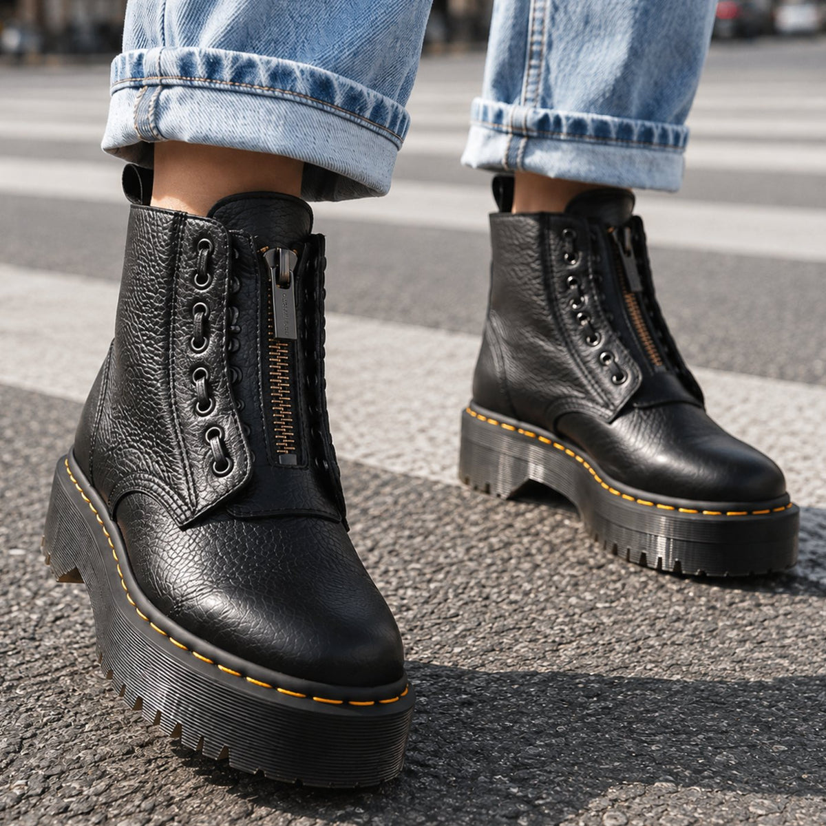 Women's Chunky Platform Lace-Panel Front-Zip Ankle Boots - Black