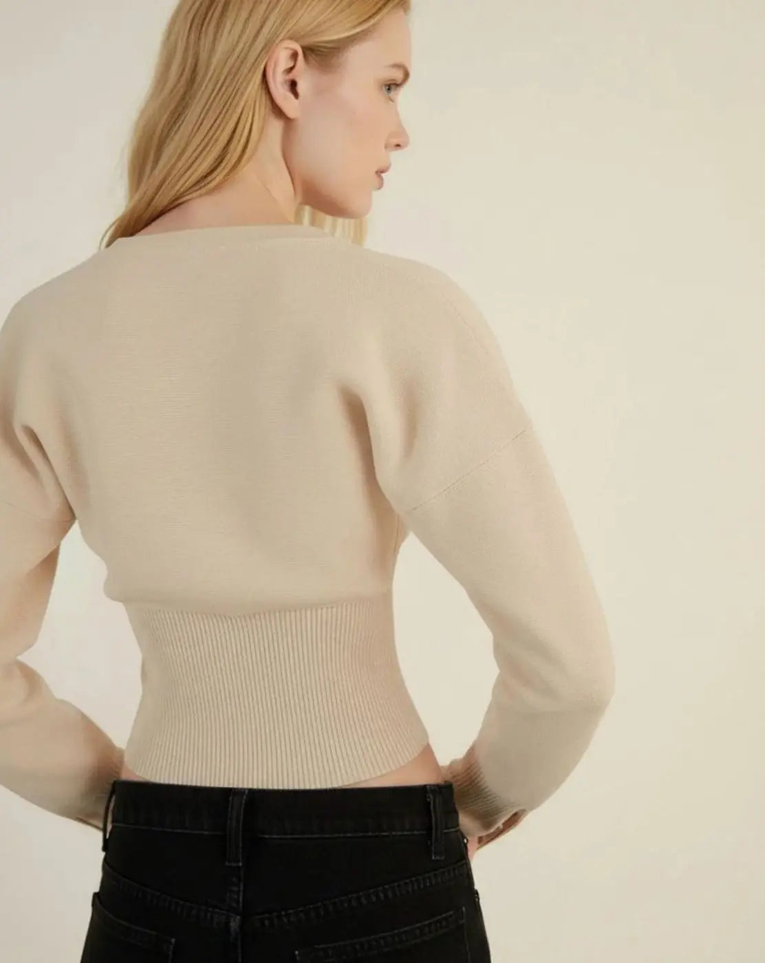 Women's Cropped Long-Sleeve Ribbed Knit Cardigan