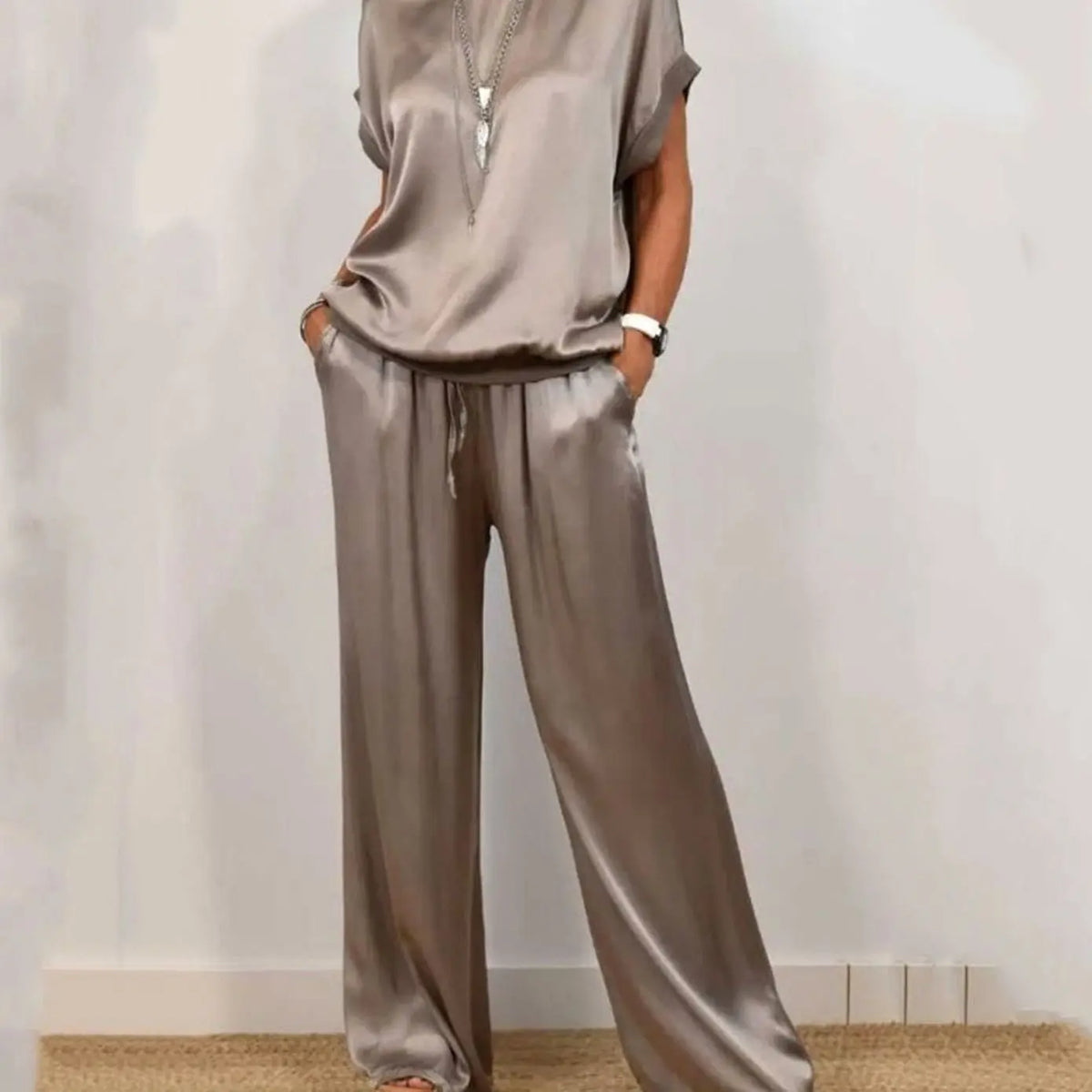 Women's Elegant Two-Piece Set Wide-Leg Trousers Cap-Sleeve Top Co-Ord - Grey