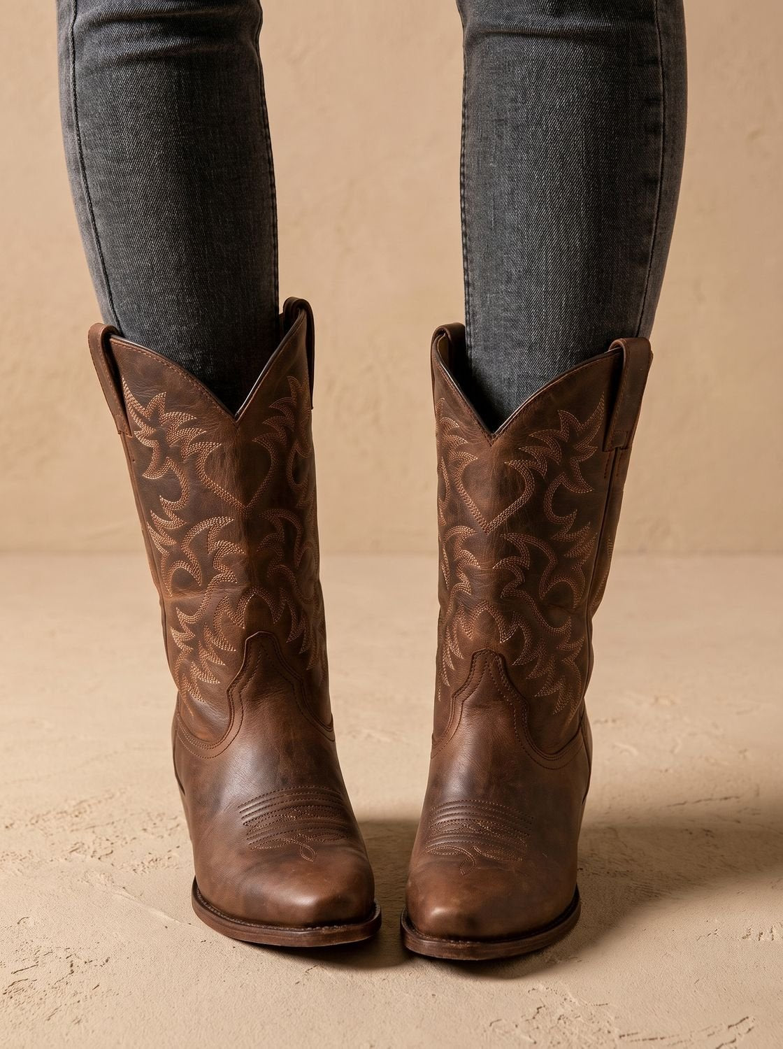 Women's Embroidered Western Cowboy Mid-Calf Block Heel Boots, Black - Brown