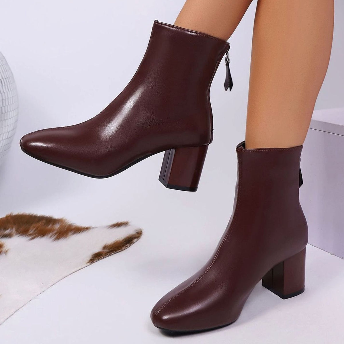 Women's Faux Leather Block Heel Zip-Up Ankle Boots
