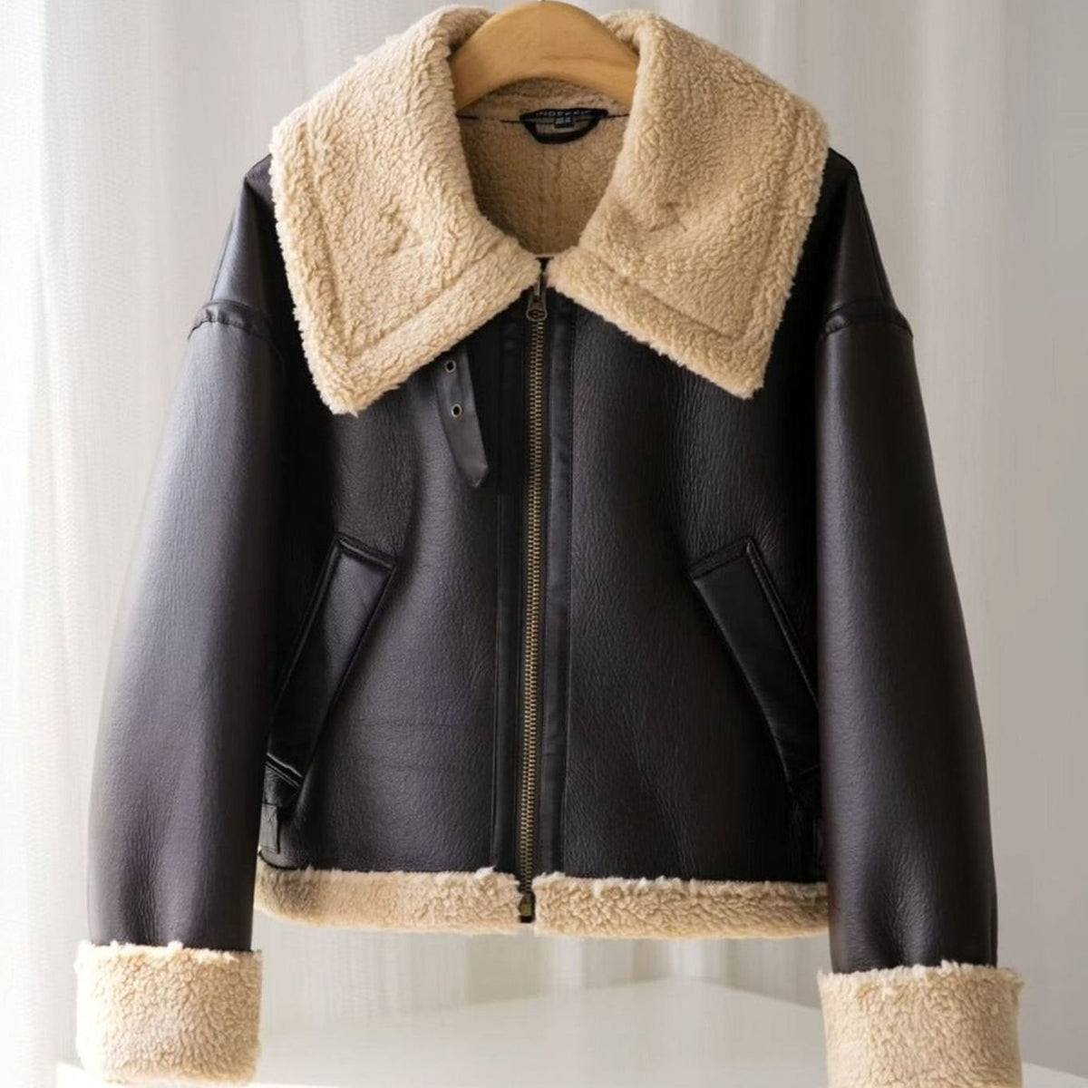 Women's Faux Shearling Trim Zip-Up Winter Coat Jacket