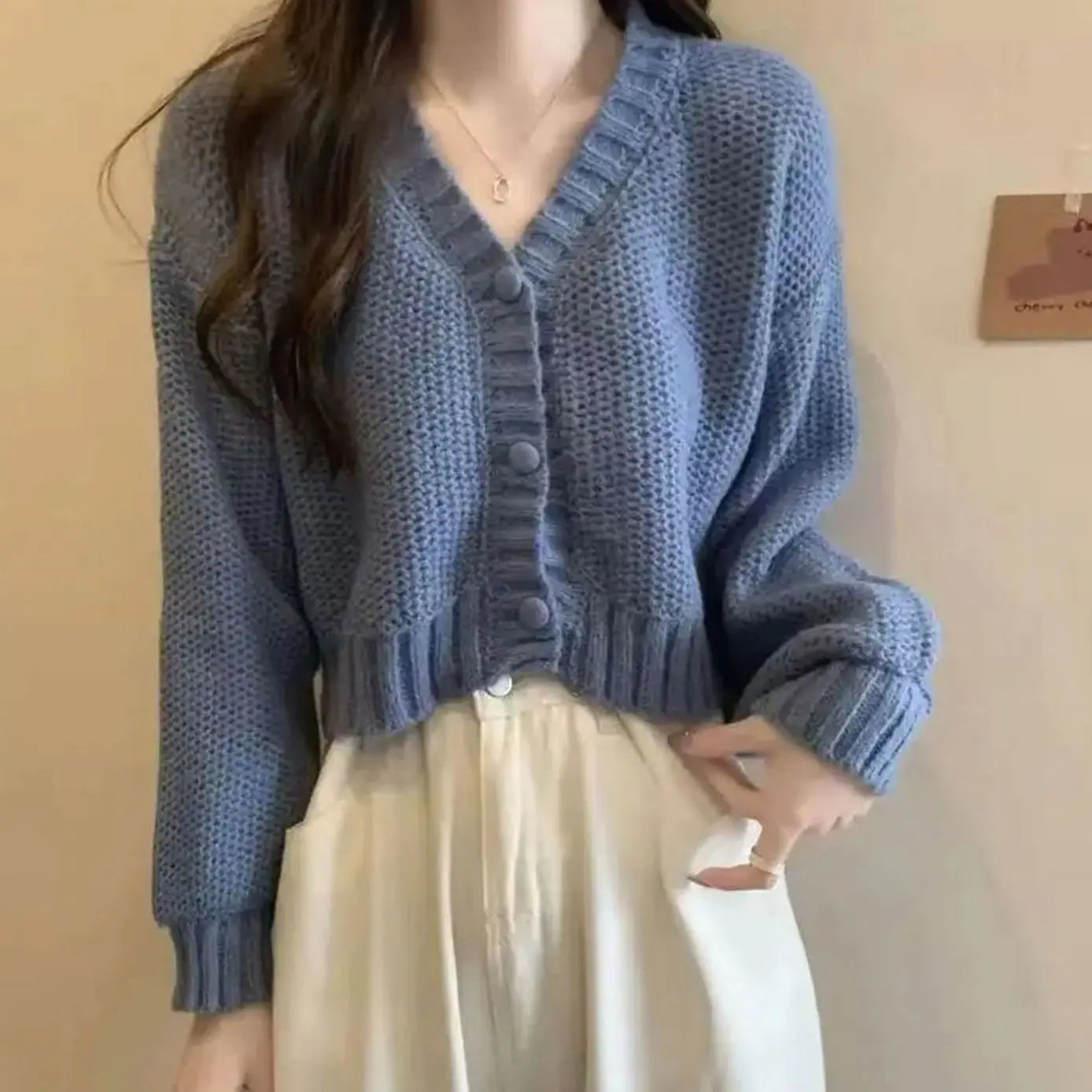 Women's Fitted Cropped V-Neck Knit Cardigan - Blue