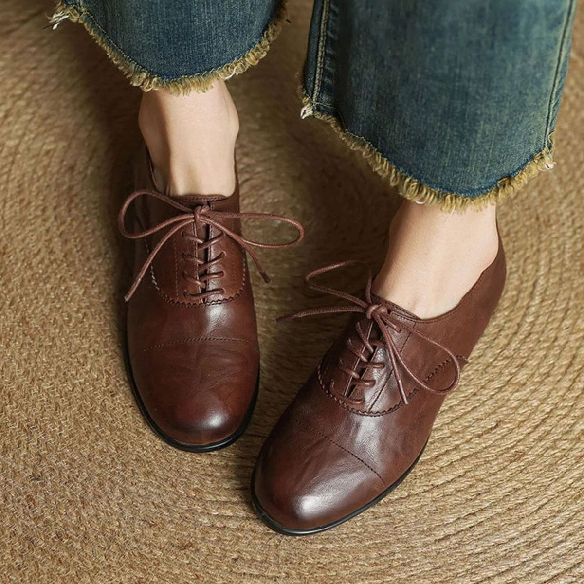 Women's Flat Oxford Shoes Leather Lace-Up Cap Toe