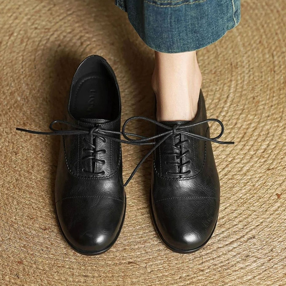 Women's Flat Oxford Shoes Leather Lace-Up Cap Toe