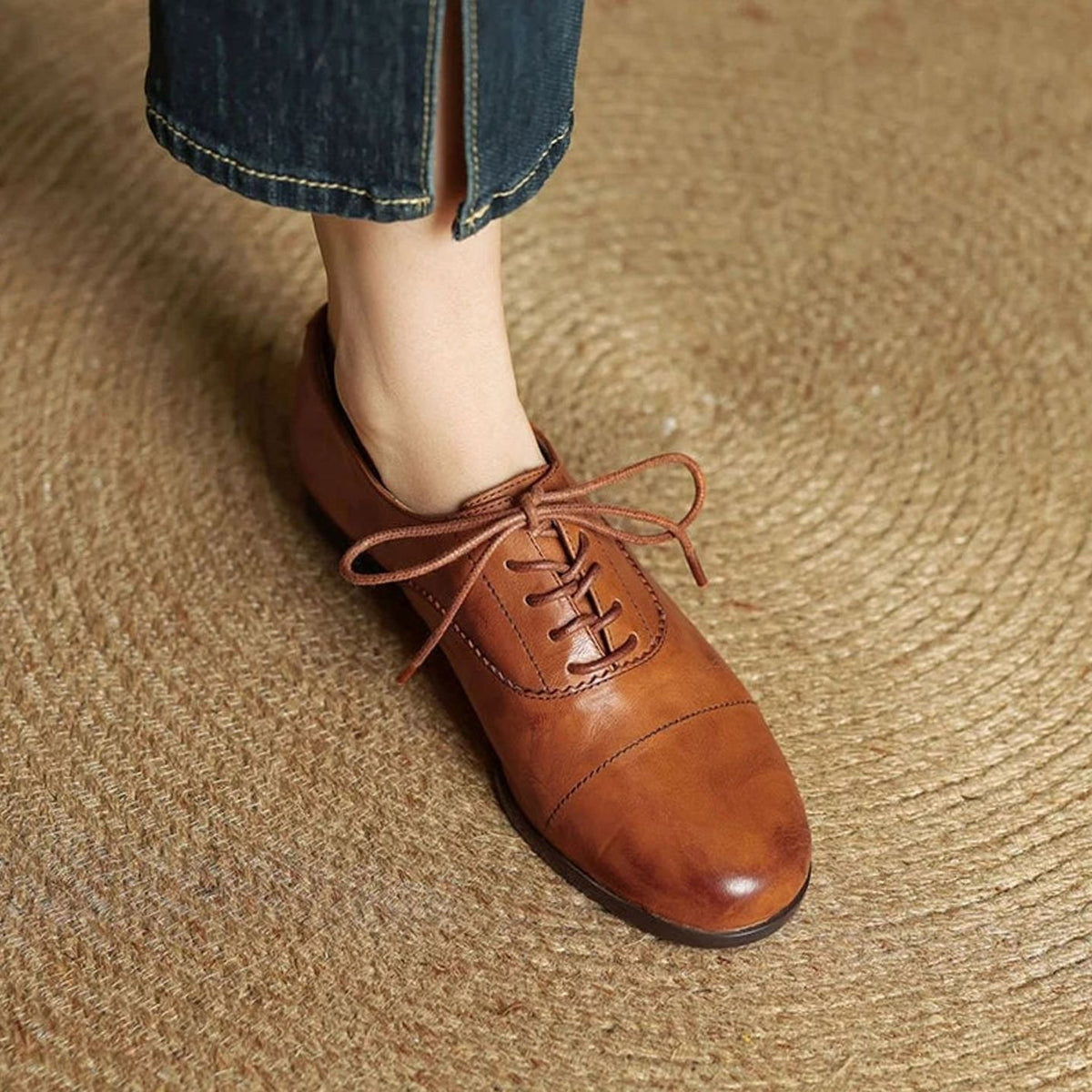 Women's Flat Oxford Shoes Leather Lace-Up Cap Toe