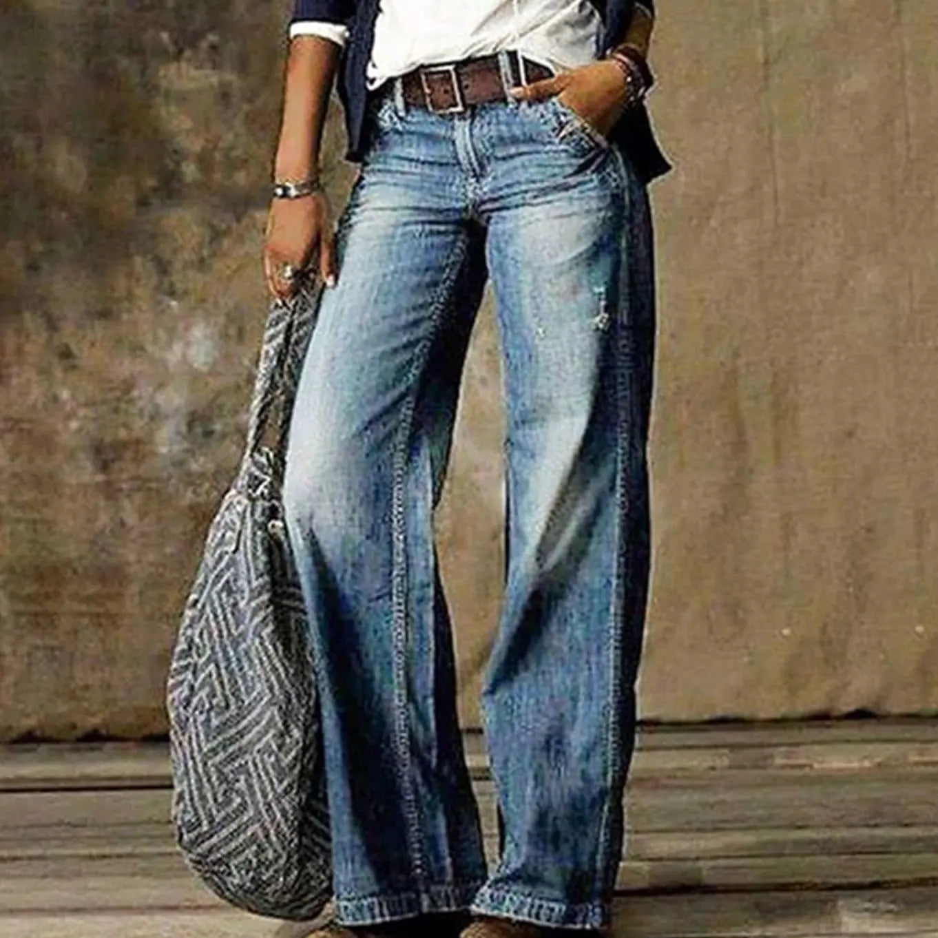 Women's High-Waist Relaxed Wide-Leg Jeans Faded Denim Trousers - Light Blue