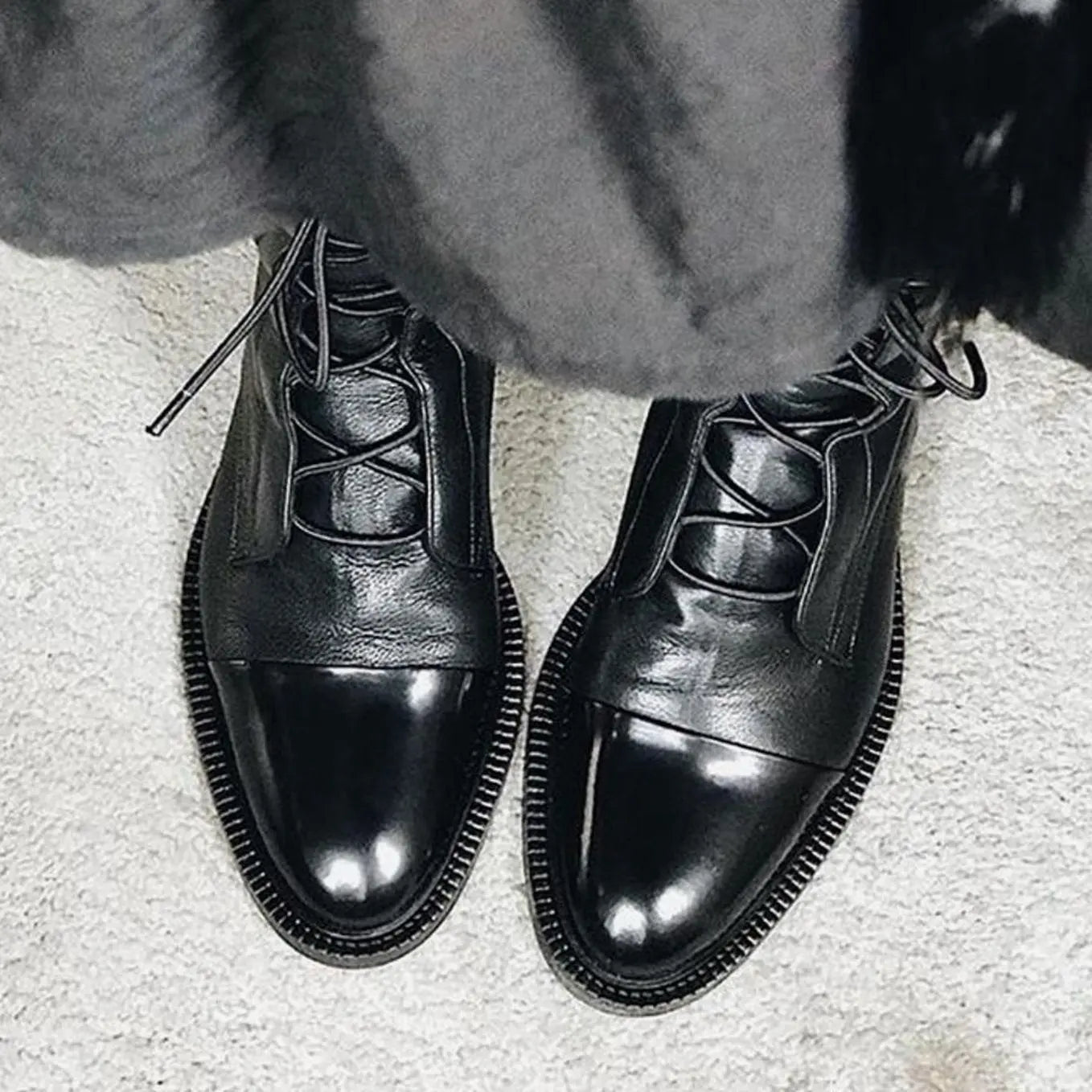 Women's Lace-Up Leather Ankle Boots Cap Toe Flat