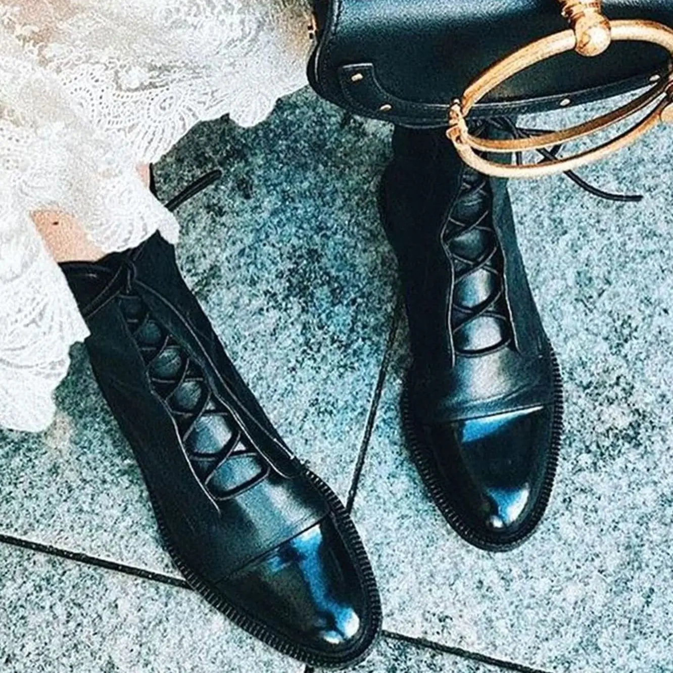 Women's Lace-Up Leather Ankle Boots Cap Toe Flat