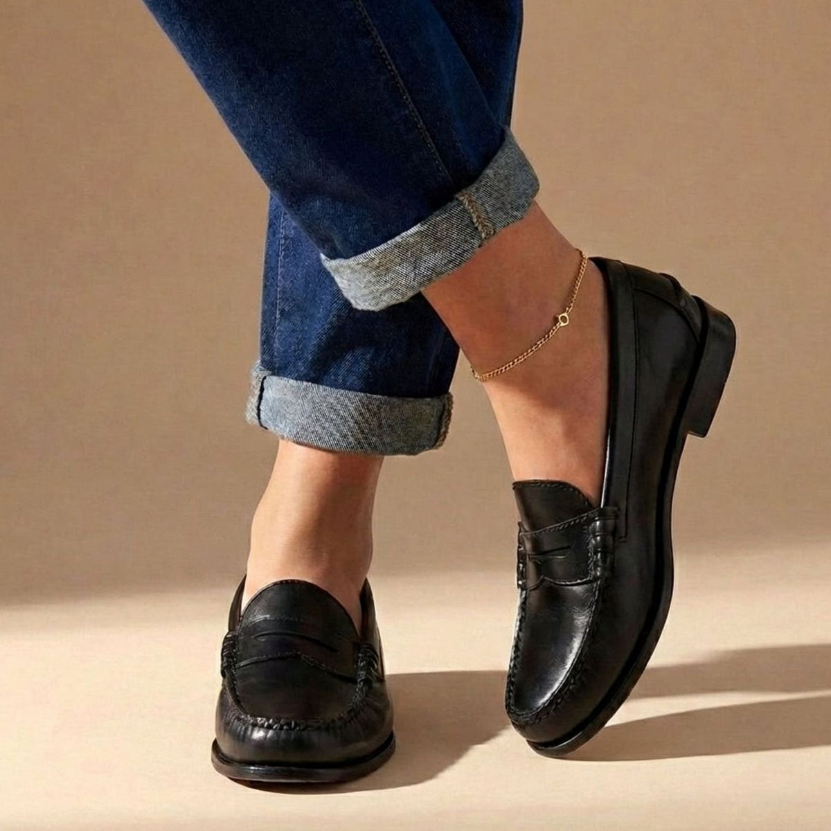 Women's Leather Penny Loafers Moccasin-Stitched Slip-On - Black