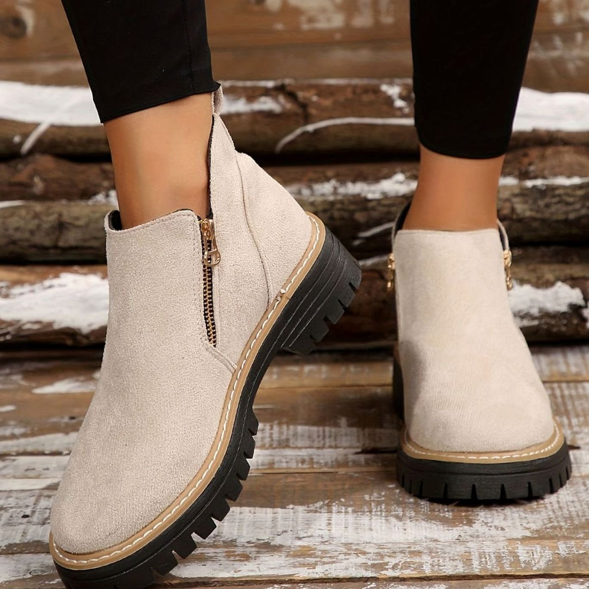 Women's Leopard Print Chunky Platform Zip-Up Ankle Boots - Beige