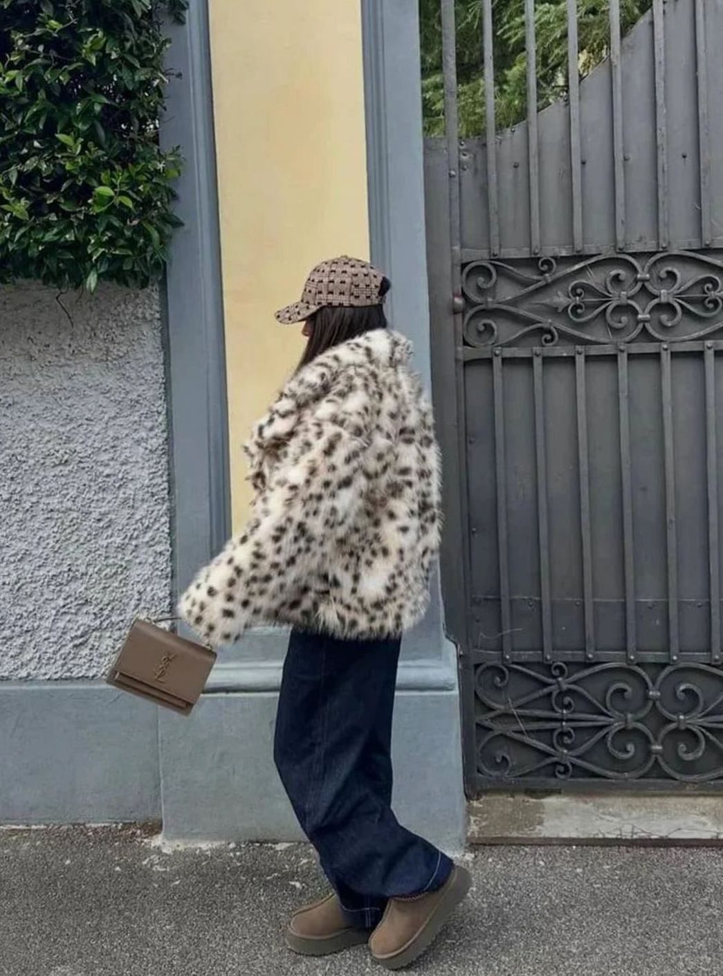 Women's Leopard Print Faux Fur Coat for Ladies, White