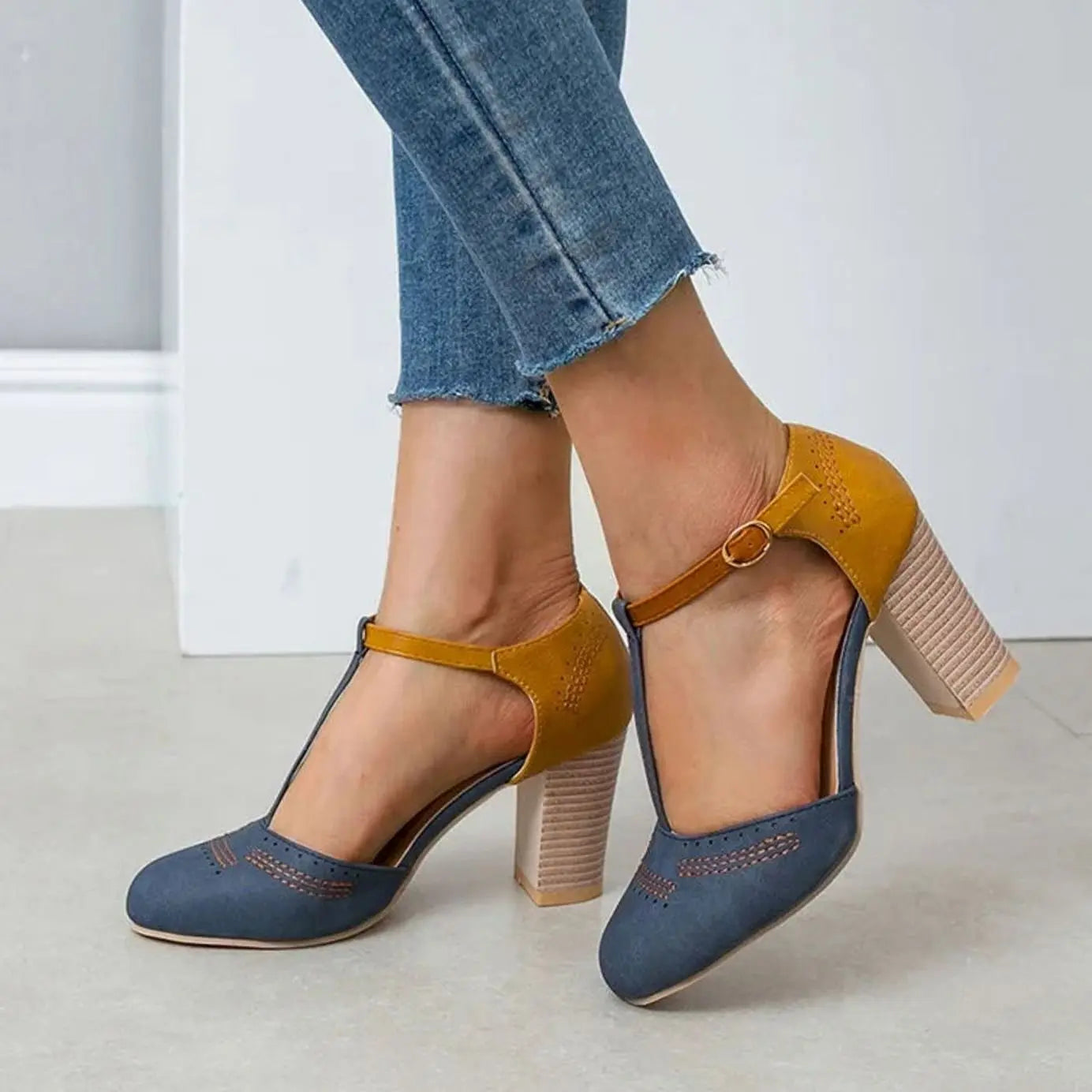 Women's Orthopaedic T-Bar Block Heeled Shoes Ankle Strap