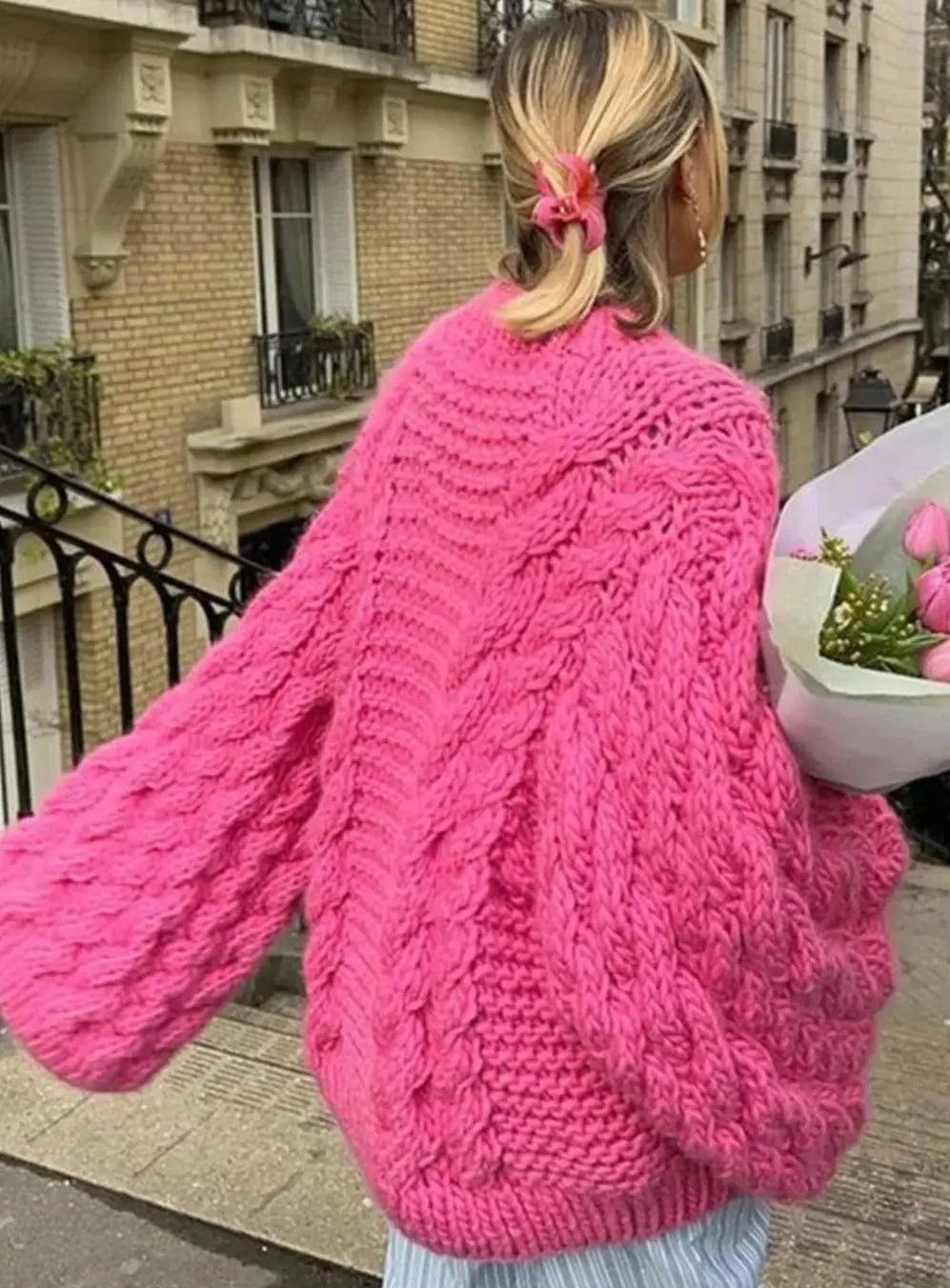 Women's Oversized Chunky Cable-Knit Jumper Dropped Shoulder - Pink