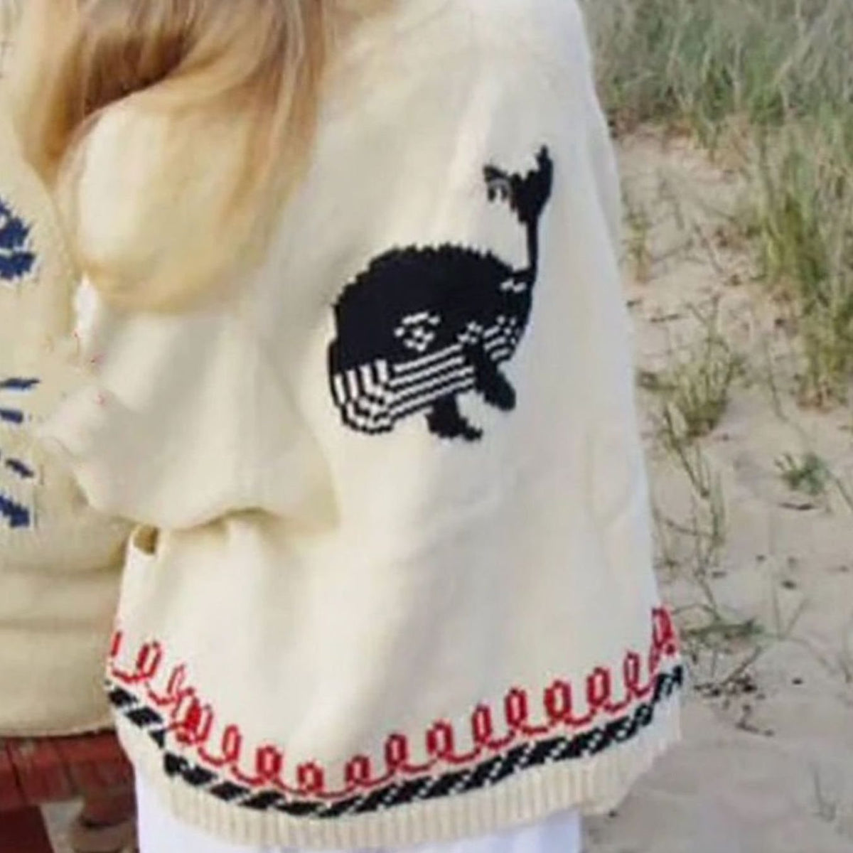 Women's Oversized Chunky Knit Nautical Whale Motif Cardigan - Blue (Whale)