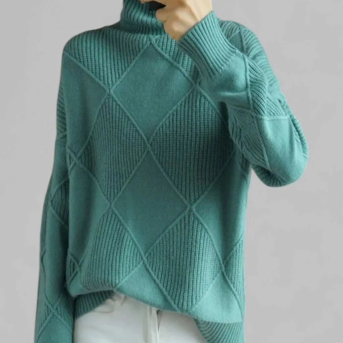 Women's Oversized Diamond-Knit Turtlenecks Sweater - Turquoise