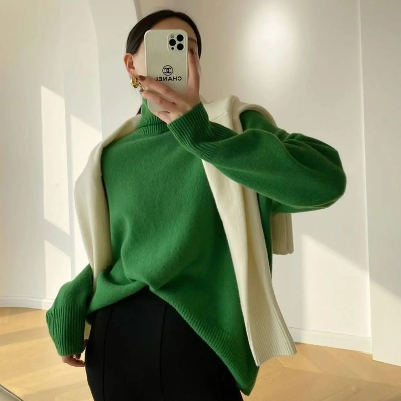 Women's Oversized Long-Sleeve Knit Turtleneck Jumper - Green