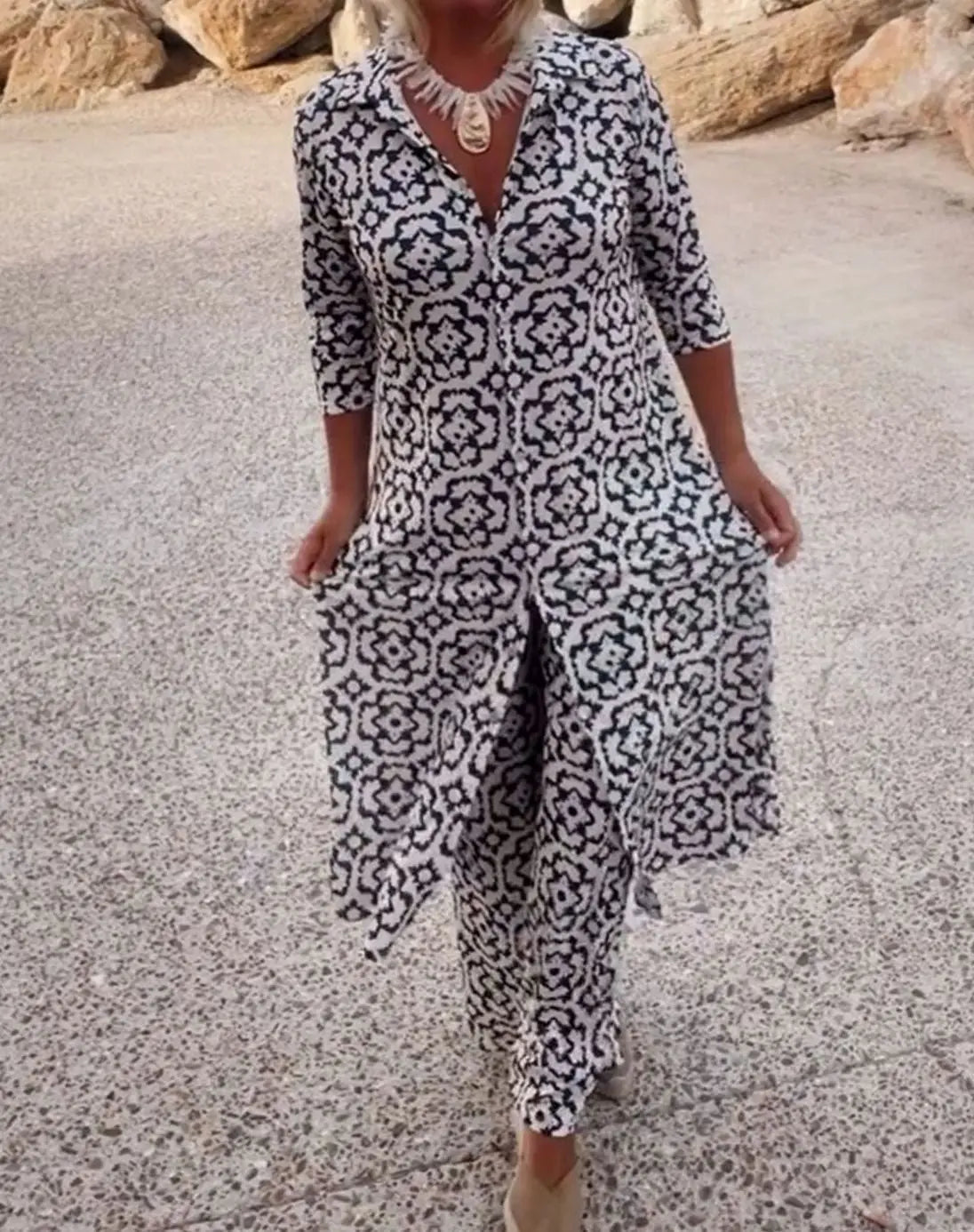 Women's Printed Two-Piece Blouse Straight-Leg Trouser Set - White