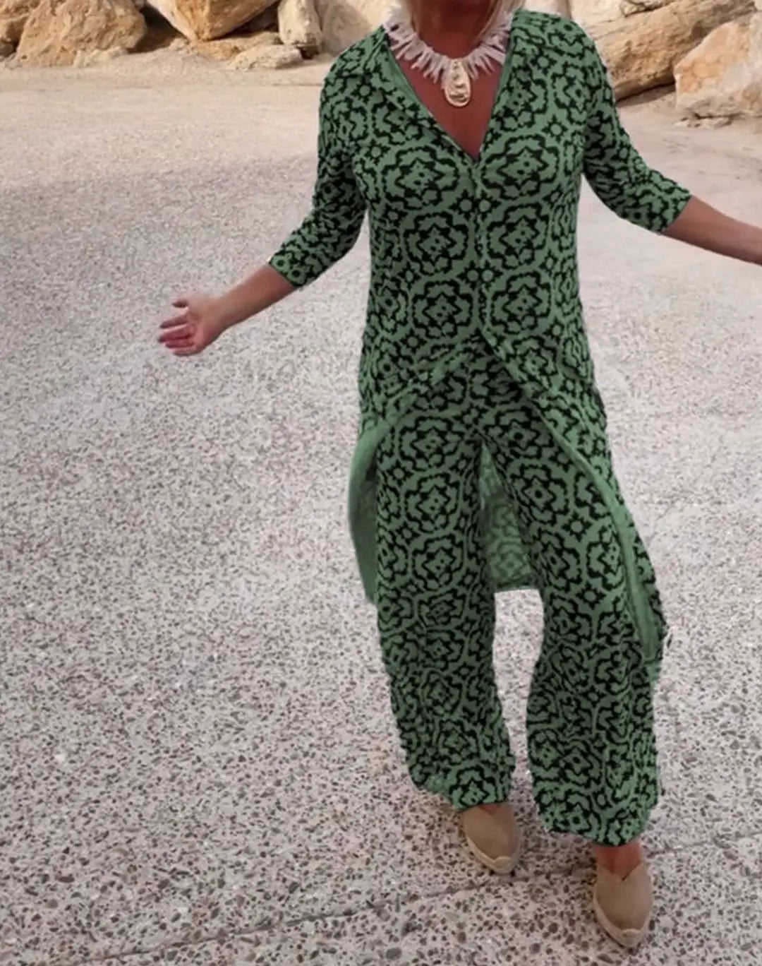 Women's Printed Two-Piece Blouse Straight-Leg Trouser Set