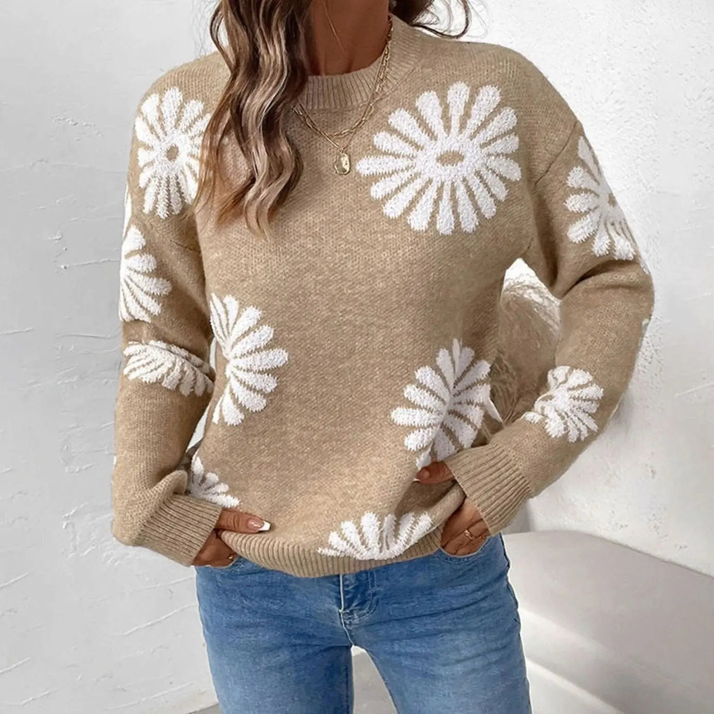 Women's Relaxed-Fit Floral Intarsia Knit Crew-Neck Jumper - Khaki