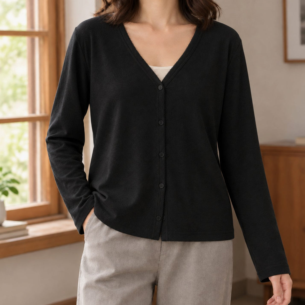 Women's Relaxed-Fit V-Neck Button-Front Cardigan - Black