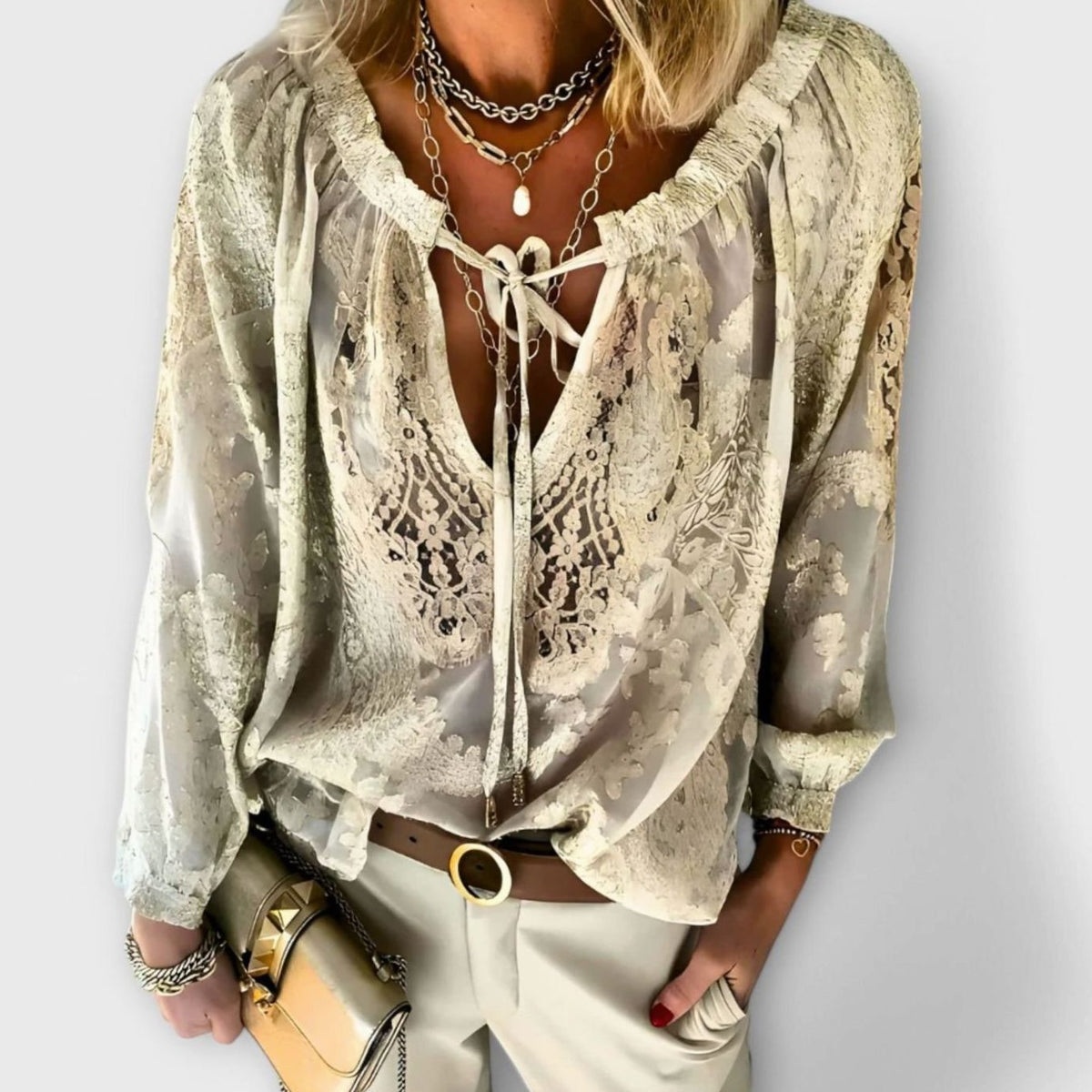 Women's Relaxed-Fit V-Neck Lace Long Sleeve Top