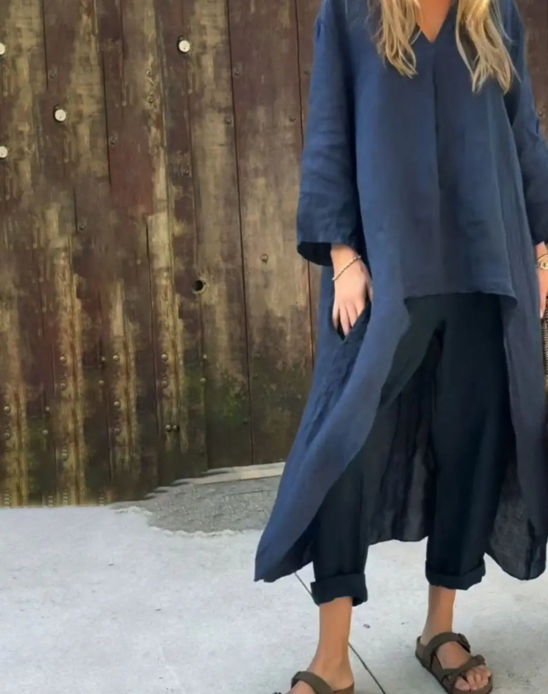 Women's Relaxed Linen Two-Piece Set V-Neck Top Wide-Leg Trousers