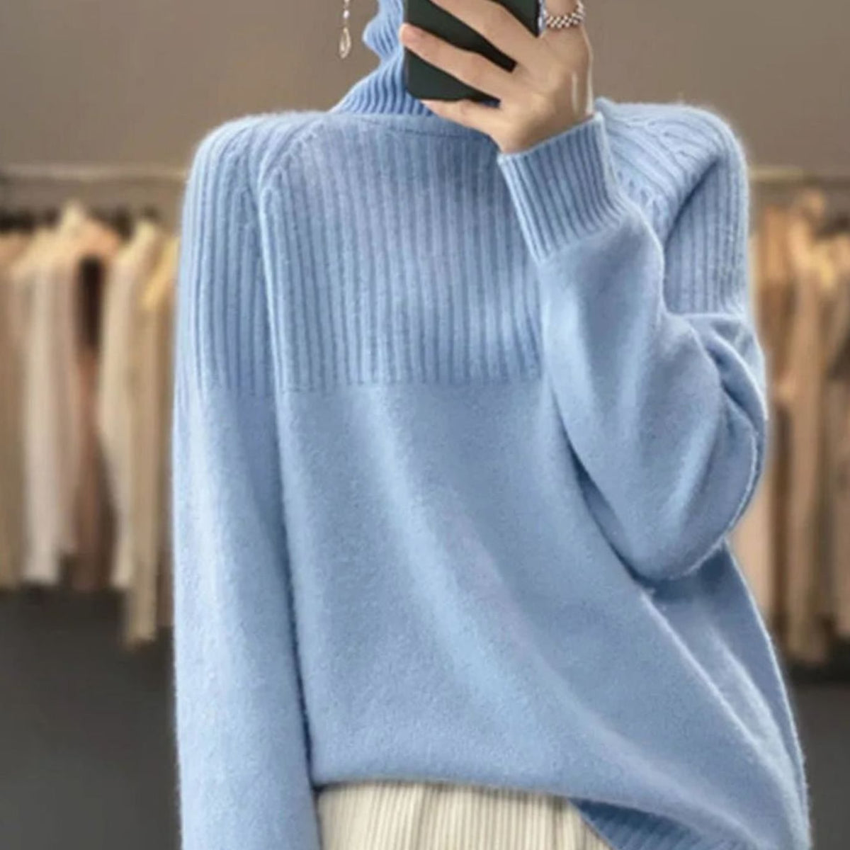Women's Ribbed Roll Neck Cashmere-Blend Relaxed Jumper - Blue