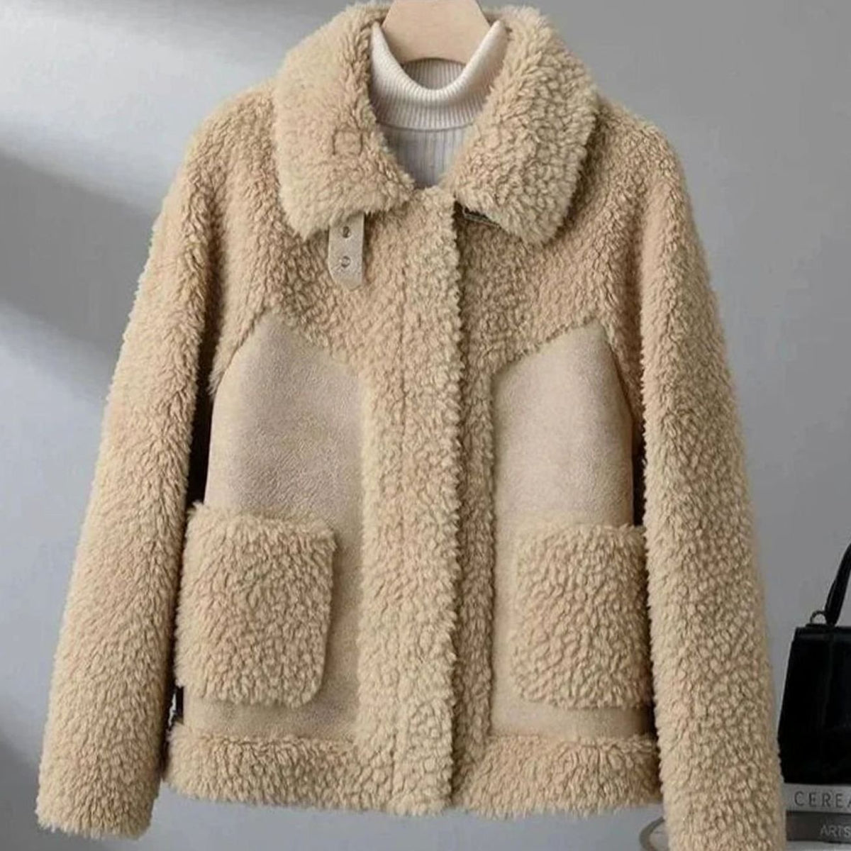 Women's Shearling Fleece Winter Coat Structured Collar Patch Pocket Jacket - Camel