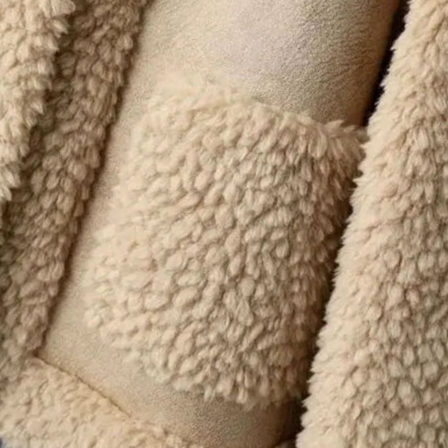 Women's Shearling Fleece Winter Coat Structured Collar Patch Pocket Jacket