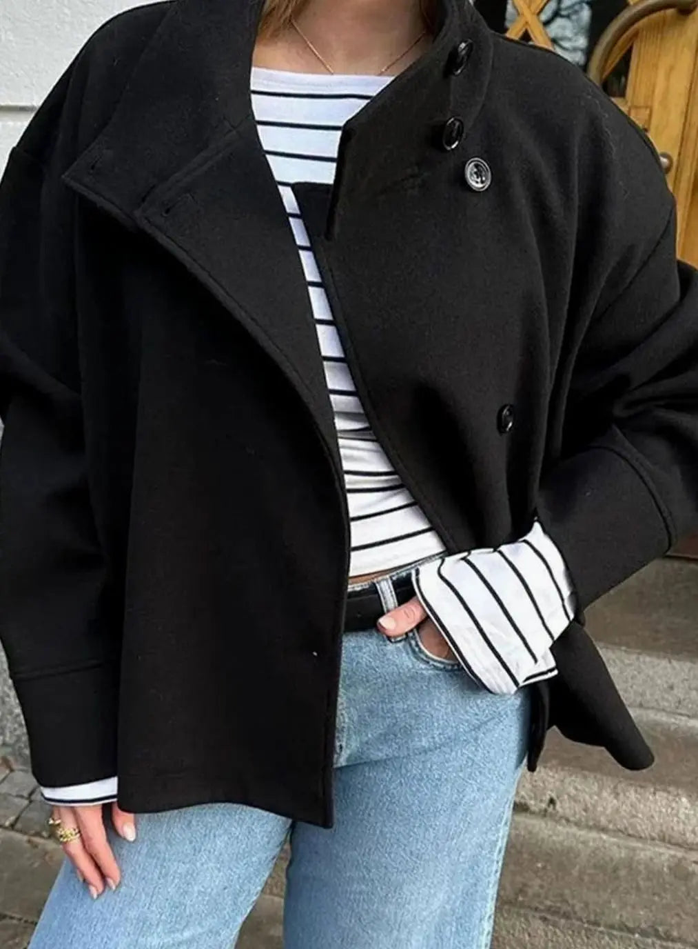 Women's Short Button-Up High-Collar Coat - Black