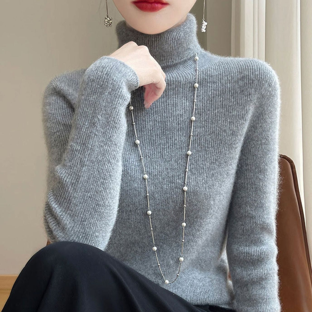 Women's Slim-Fit Ribbed Turtleneck Knit Jumper - Mid Grey