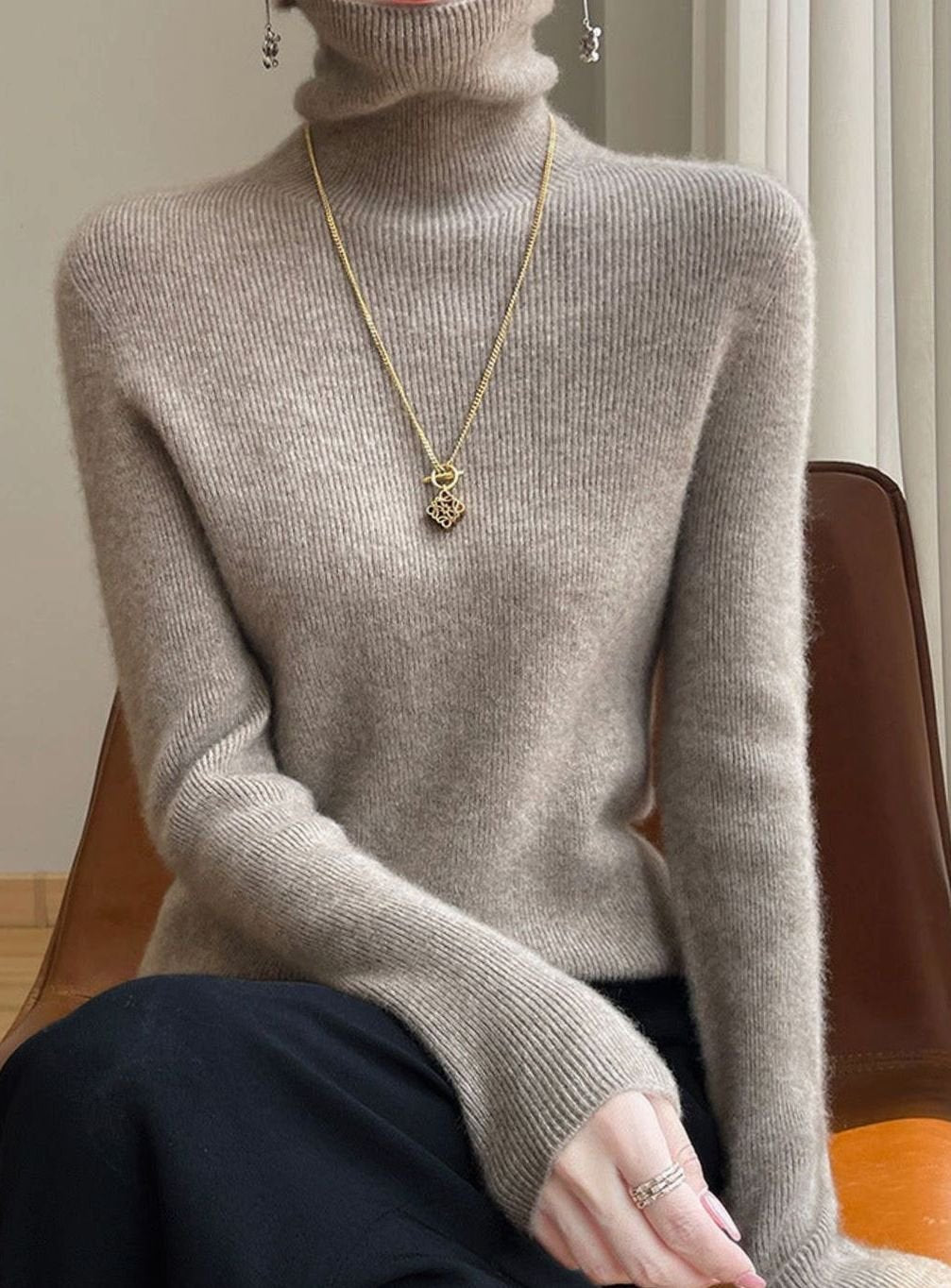 Women's Slim-Fit Ribbed Turtleneck Knit Jumper