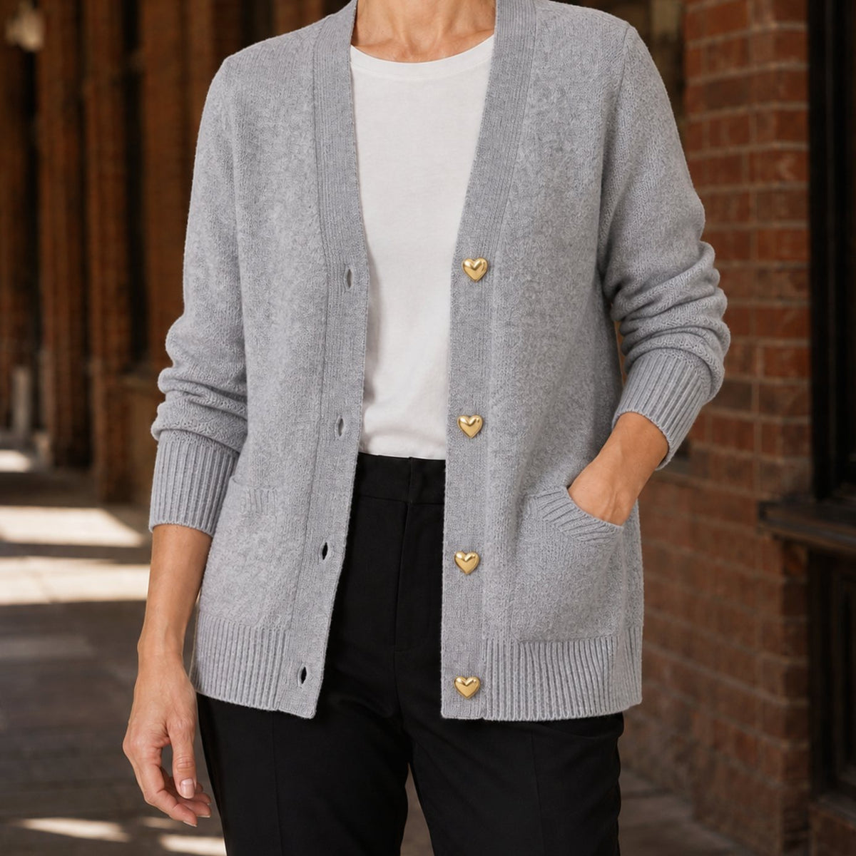Women's V-Neck Button-Front Knitted Cardigan - Grey
