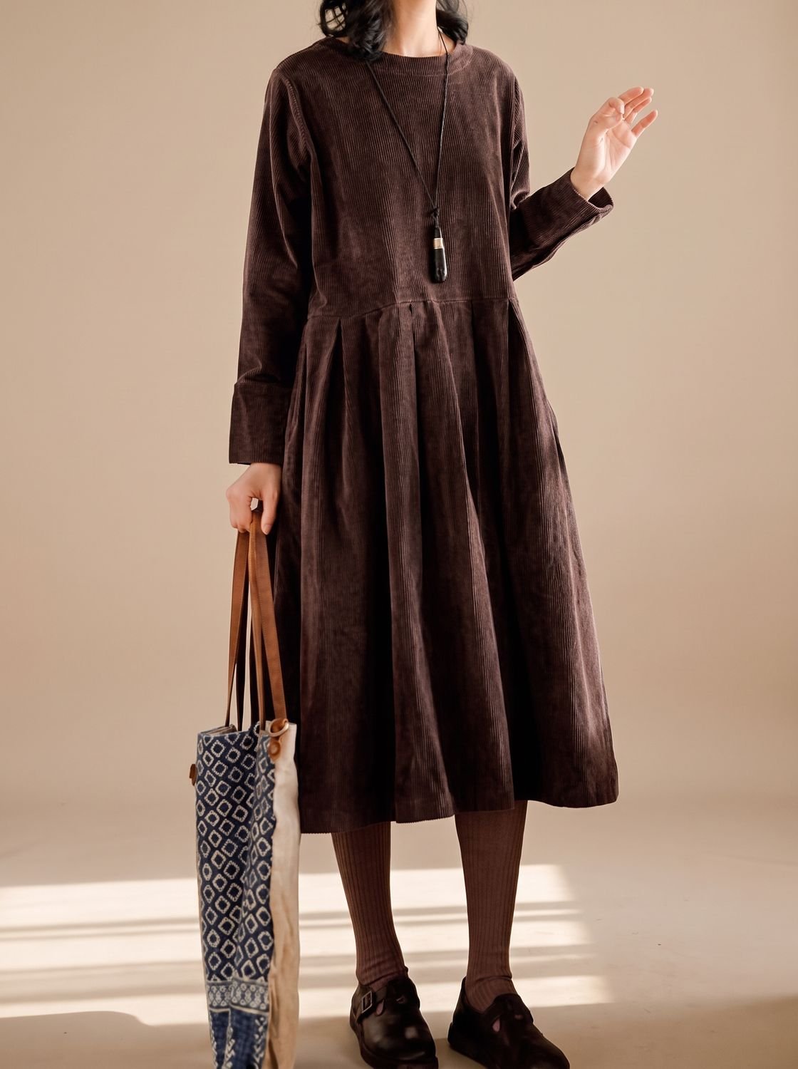 Women's Velvet Dress Long-Sleeve Pleated Midi Swing - Brown